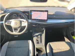 Volkswagen Golf VIII Life 1.5 TSI DSG / LED, ACC, AHK, Navi