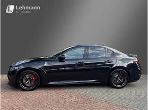 Alfa Romeo Giulia Quadrifoglio 2.9 V6 Bi-Turbo - Akrapovic