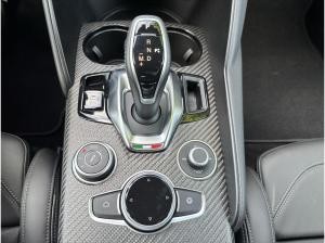 Alfa Romeo Giulia Quadrifoglio 2.9 V6 Bi-Turbo - Akrapovic