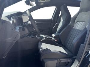 Volkswagen Golf VIII Variant 2.0 TDI DSG - R-Line