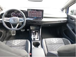 Volkswagen Golf VIII Variant 1.5 eTSI DSG - R-Line