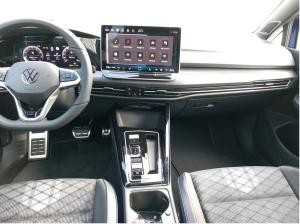 Volkswagen Golf VIII Variant 1.5 eTSI DSG - R-Line