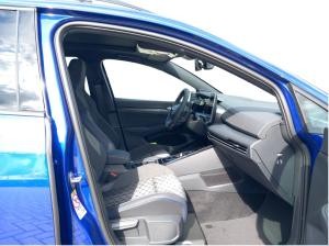 Volkswagen Golf VIII Variant 1.5 eTSI DSG - R-Line