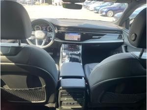 Audi Q8 55 TFSI e quattro tiptronic HUD Matrix LED virtual cockpit