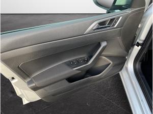 Volkswagen Taigo 1.5 TSI DSG R-Line