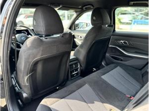 BMW 330 330e Limousine M Sportpaket DAB LED RFK Shz PDC
