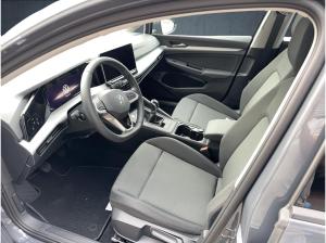 Volkswagen Golf 1.5 TSI Basis KlimaA LED PDC SHZ SpurH