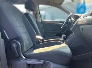 Volkswagen Tiguan Allspace Elegance 2.0 TSI 4M DSG / Matrix