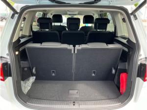 Volkswagen Touran Move 1.5 TSI DSG / 7-Sitze, LED, AHK, RFK