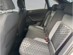Volkswagen Taigo 1.5 TSI R-Line DSG AHK+Kamera+Navi+Sitzh - Privatperson