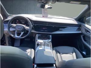 Audi Q8 SUV 55 TFSI qu. tiptr. Luft PANO HUD Matrix