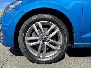 Volkswagen Touran Comfortline 2.0 TDI DSG / 7-Sitze, Pano