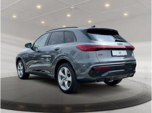 Audi Q5 SUV TFSI quattro S tronic ,S Line,PDC