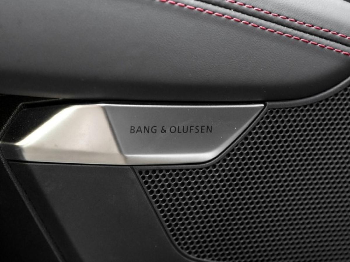 Audi RS e-tron GT performance quattro CARBONDACH LM21