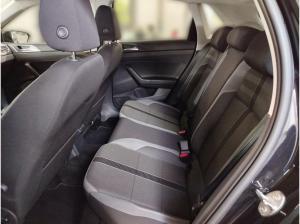 Volkswagen Polo 1.0 TSI DSG Style Navi IQ.Light DAB+ FrontAssist