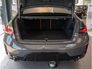 BMW 330 e xDrive Limousine