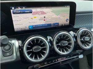 Mercedes-Benz GLB 200 AMG AdvancedPlus Distronic AHK Multibeam