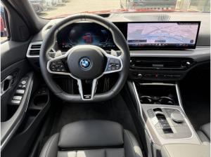 BMW 330 e Touring M Sport AHK Stop&Go FACELFT