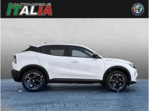 Alfa Romeo Junior 1.2 MHEV Speciale *kurzfristig Verfügbar* -  ALFA REGENSBURG