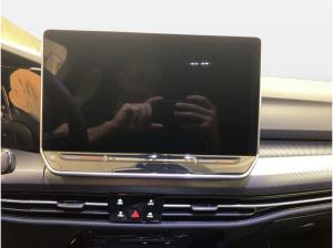 Volkswagen Golf R-Line 1.5 l eTSI / SOFORT VERFÜGBAR !