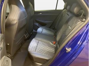 Volkswagen Golf R-Line 1.5 l eTSI / SOFORT VERFÜGBAR !