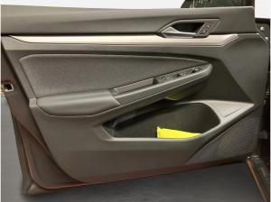 Volkswagen Golf VIII Lim. Life 1.5 l eTSI / SOFORT VERFÜGBAR !