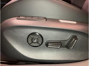 Volkswagen Passat R-Line 2.0 l TDI 4MOTION / SOFORT VERFÜGBAR !