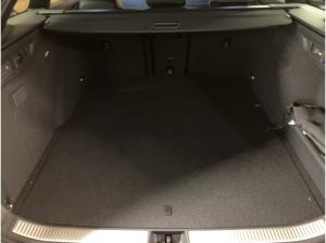 Volkswagen Passat R-Line 1.5 l eHybrid | SOFORT VERFÜGBAR