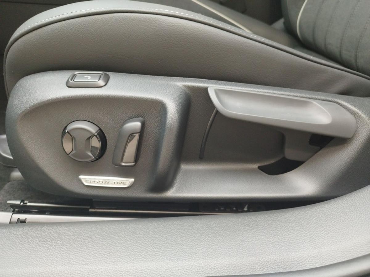 Volkswagen Passat Variant 1.5 eTSI Business / SOFORT VERFÜGBAR !