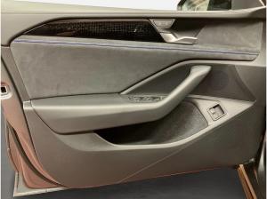 Volkswagen Passat R-Line 1.5 l eHybrid | SOFORT VERFÜGBAR