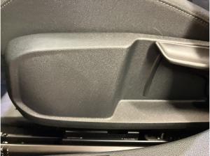 Volkswagen Golf Life 1.5 l eTSI | SOFORT VERFÜGBAR