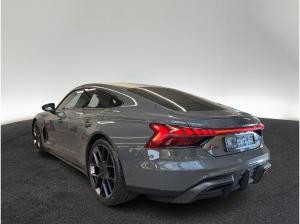 Audi RS e-tron GT performancce quattro Head-Up Laser Massage