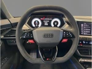 Audi RS e-tron GT performancce quattro Head-Up Laser Massage