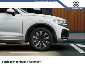 Volkswagen Touareg Elegance 3.0 V6 eHybrid 4MOTION Pano Navi