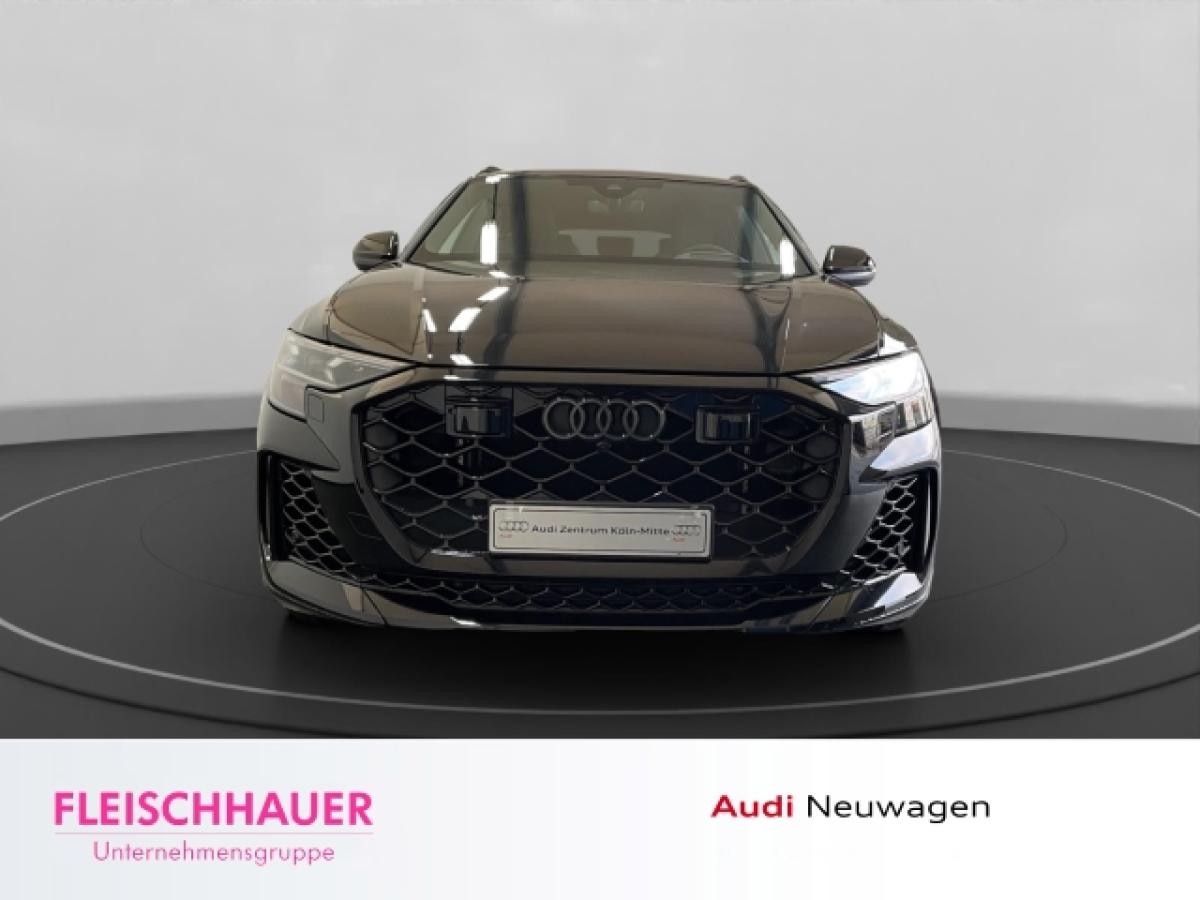 Audi RS Q8 performance quattro tiptronic *SOFORT*AHK*PANO*KERAMIK*HUD*LASER*