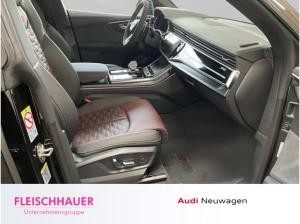 Audi RS Q8 performance quattro tiptronic *SOFORT*AHK*PANO*KERAMIK*HUD*LASER*