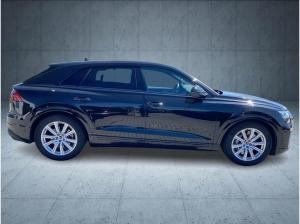 Audi Q8 SUV 55 TFSI e qu. tiptr. Luft HUD AHK Matrix