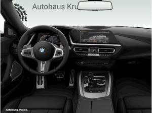 BMW Z4 M40i M-FAHRWERK+19 /20 LM+PDC+HARMAN KARDON