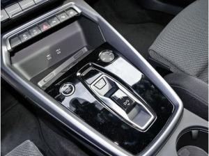 Audi A3 Sportback 35 TFSI S-LINE+NAVI+PDC+LED+AMBI
