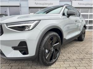 Volvo XC40 B3 DKG PLUS - BLACK EDITION - MJ26 - Sofort lieferbar -