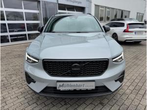 Volvo XC40 B3 DKG PLUS - BLACK EDITION - MJ26 - Sofort lieferbar -