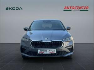 Skoda Scala ESSENCE Anhängerkupplung, Winterpaket