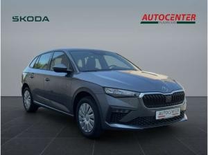 Skoda Scala ESSENCE Anhängerkupplung, Winterpaket