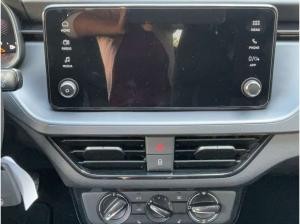 Skoda Scala ESSENCE Anhängerkupplung, Winterpaket