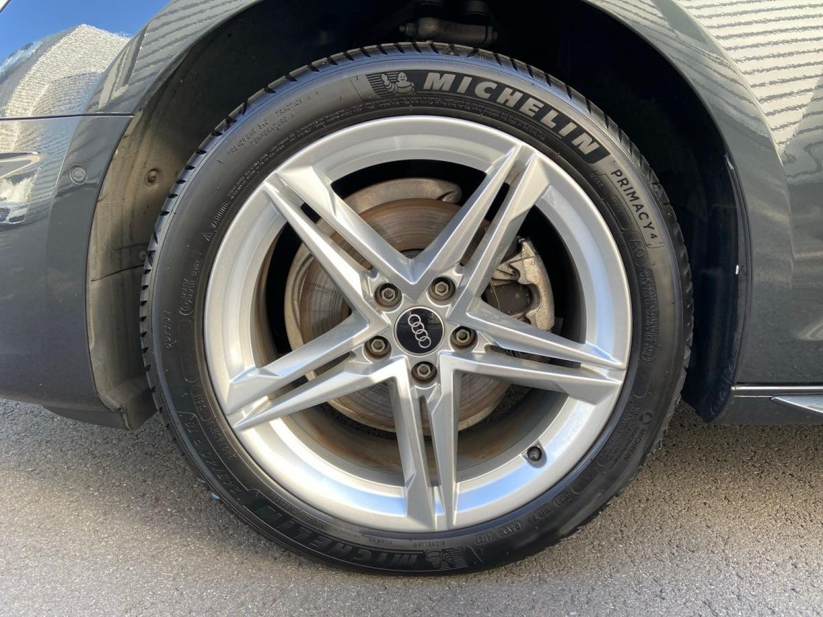 Audi A4 Avant 35 TFSI adv. S-tr. *LED*AHK*Navi*