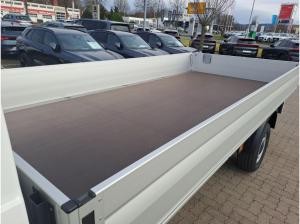 Volkswagen Crafter 35 Pritschenwagen Einzelkabine Motor: 2,0 l Getriebe: Heckantrieb 6-Gang-Schaltgetriebe Radstand: 44