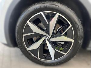 Volkswagen ID.4 GTX mit Entertainment-Paket 4Motion Navi Sprachbedienung Spurhalteassistent DAB+