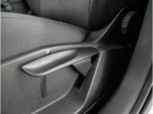 Audi Q2 30 TFSI Schaltgetriebe/Ganzjahresreifen/LED/App-Connect