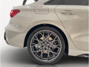 Audi RS3 Limousine in Kreide +Pano+Sportabgas.+Keramik(MT)