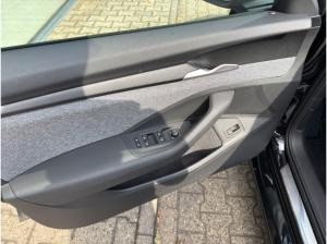 Skoda Superb Combi 2.0 TDI Selection ACC AHK AUT